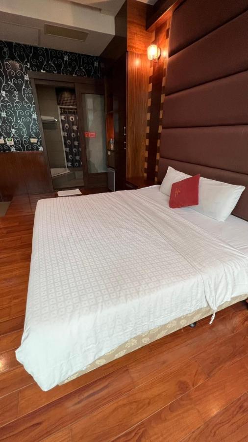 Charming Motel Хуалиен Сити Екстериор снимка