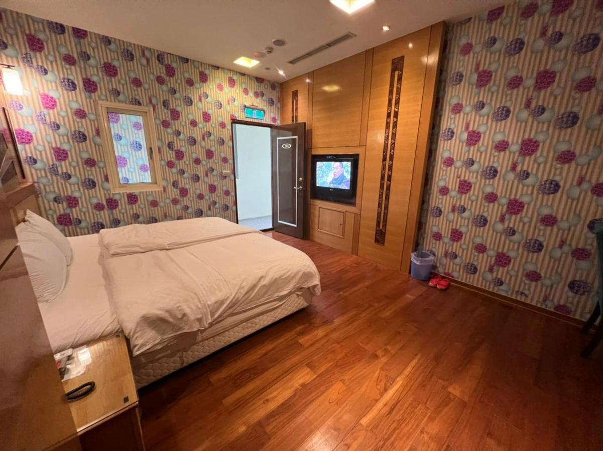 Charming Motel Хуалиен Сити Екстериор снимка